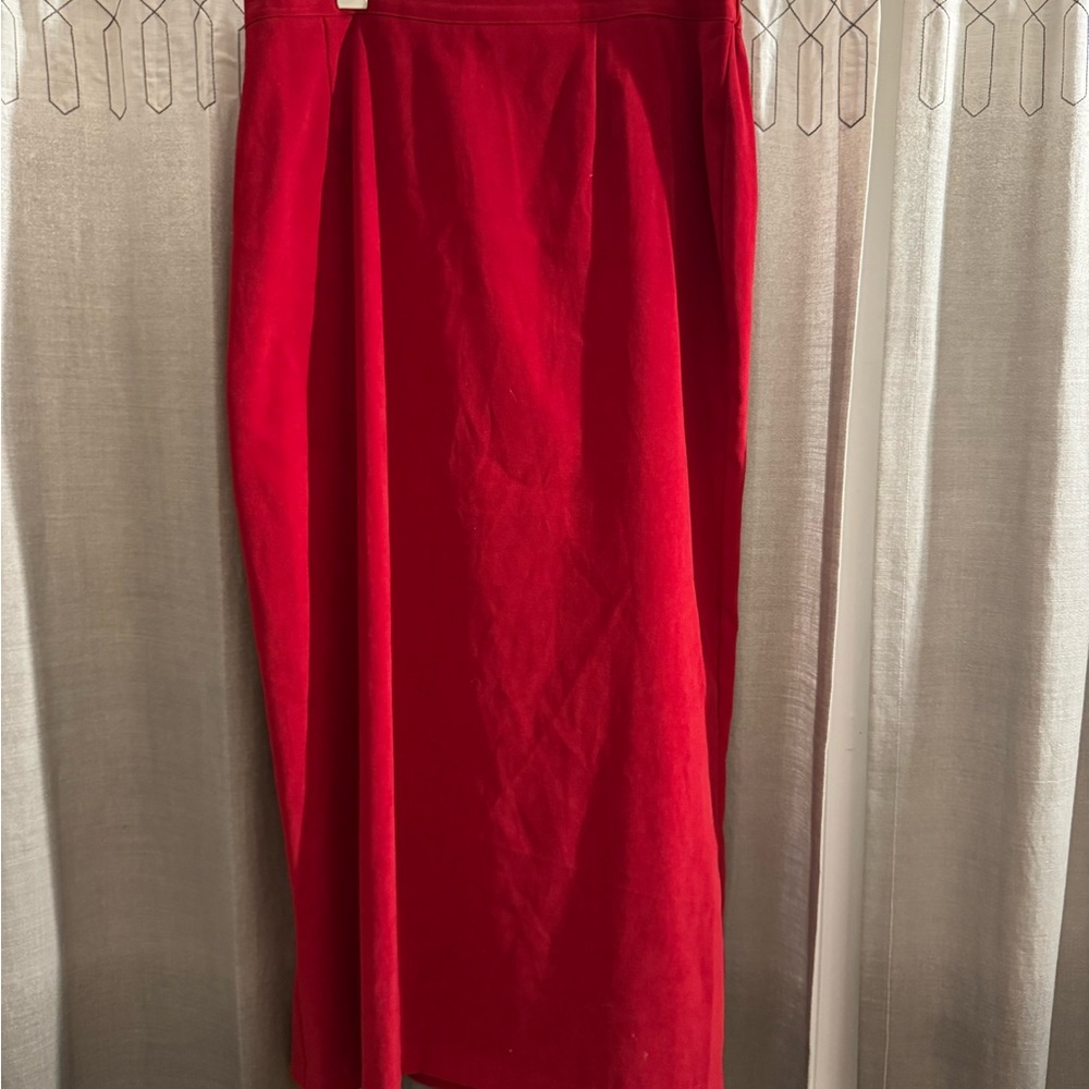 Vintage Notations Long Elegant Vibrant Velvet Red Pencil Skirt